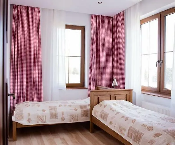 Lipowy Dwór * Szczecinek