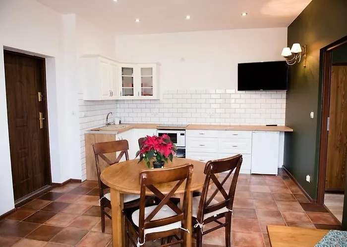 Lipowy Dwór Szczecinek